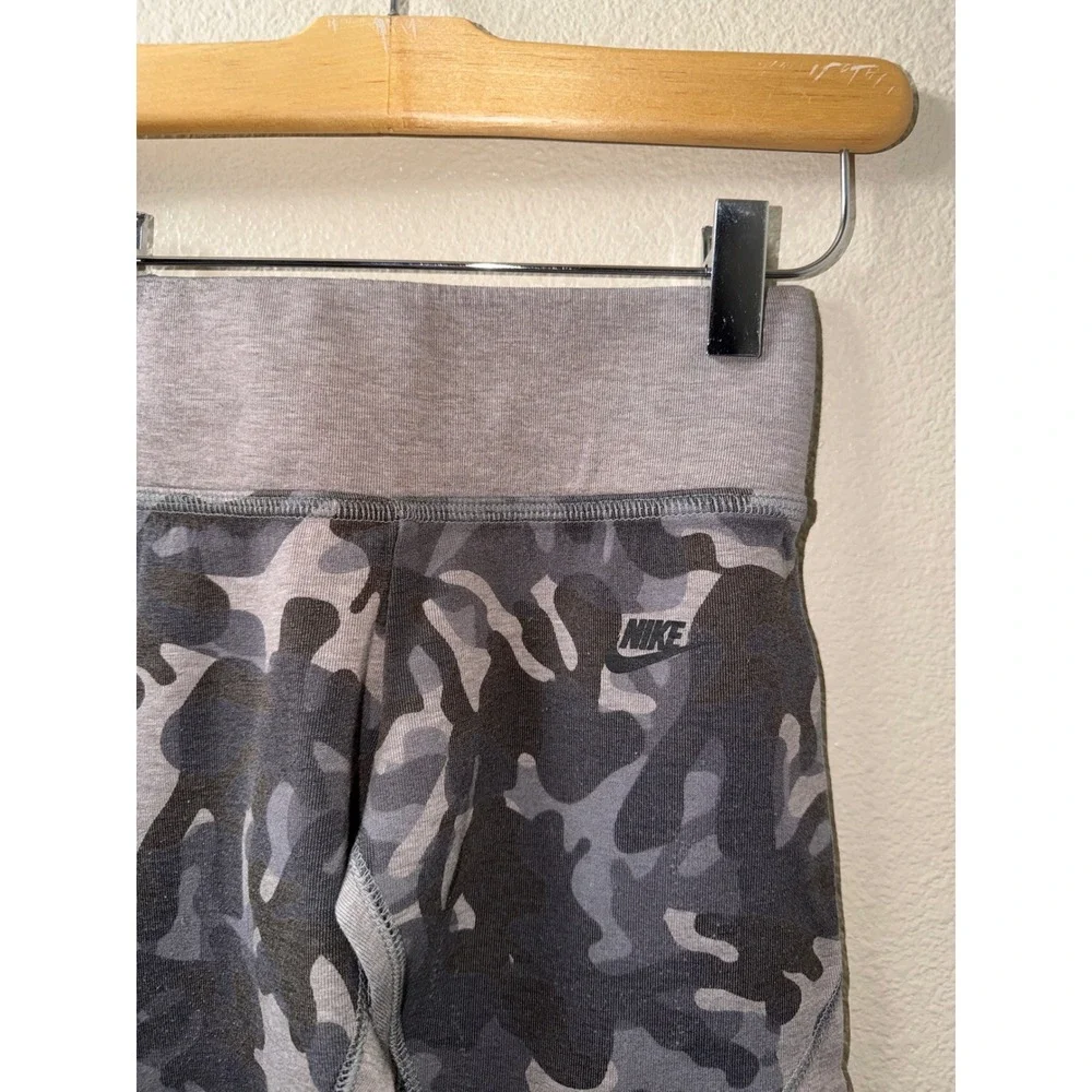 Girls Nike Leggings Size Small